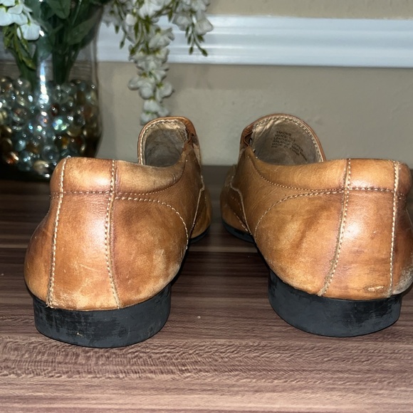 Men's Brown Leather Slip-On Shoes - Picture 7 of 12